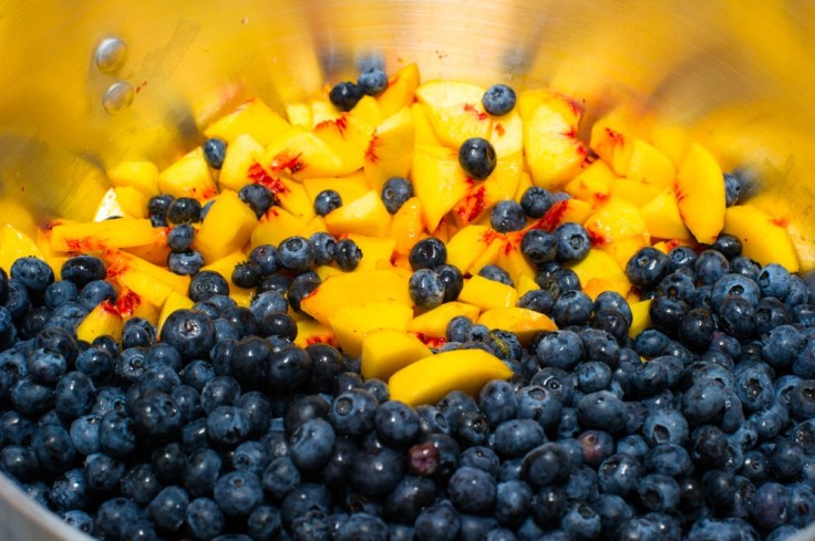 Blueberry-Peach-Pie-Filling-1